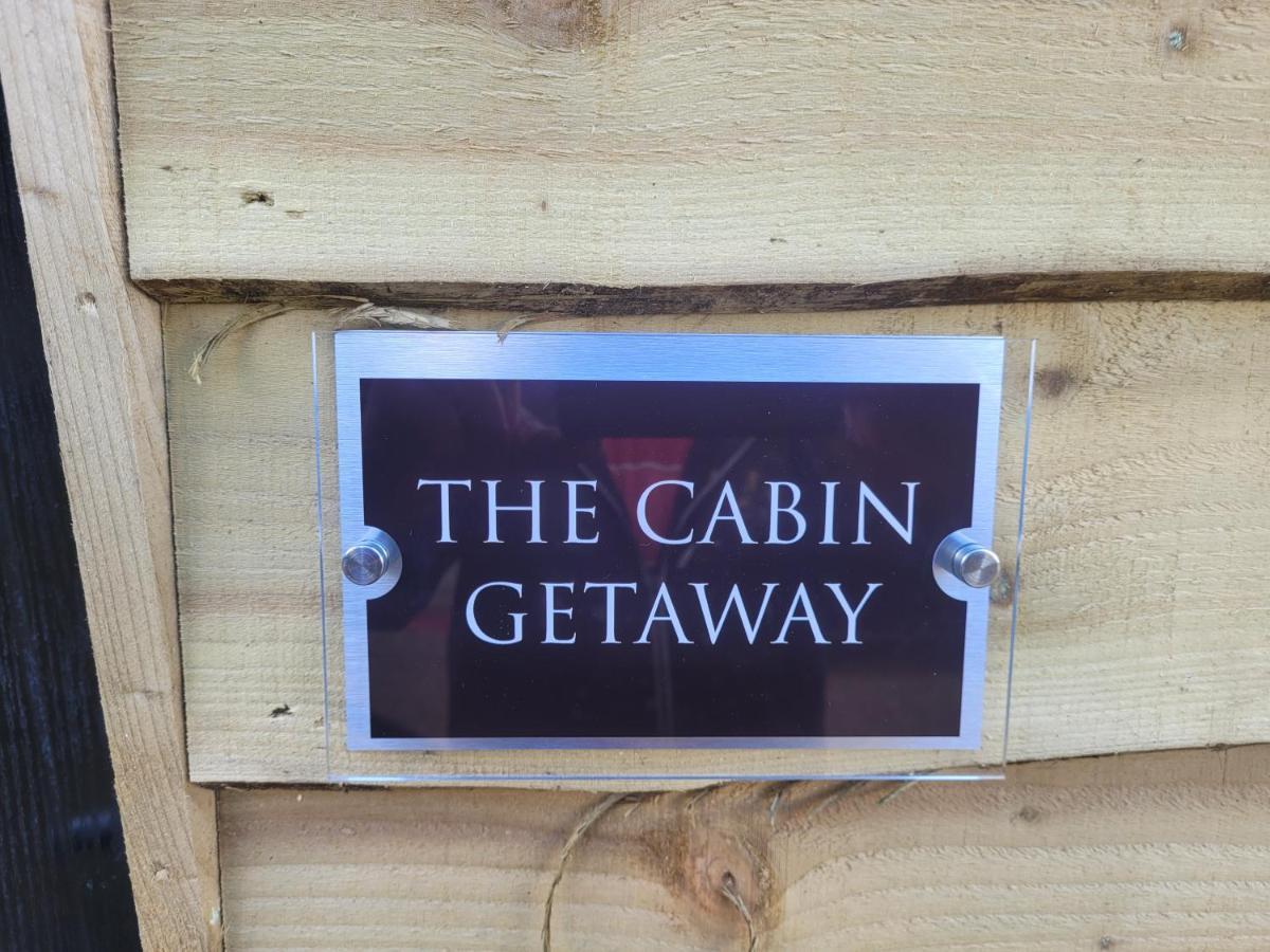 The Cabin Getaway Лъндъндери Екстериор снимка